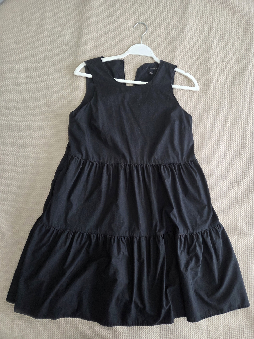 Banana Republic Black Sleeveless Tiered Mini Dress
